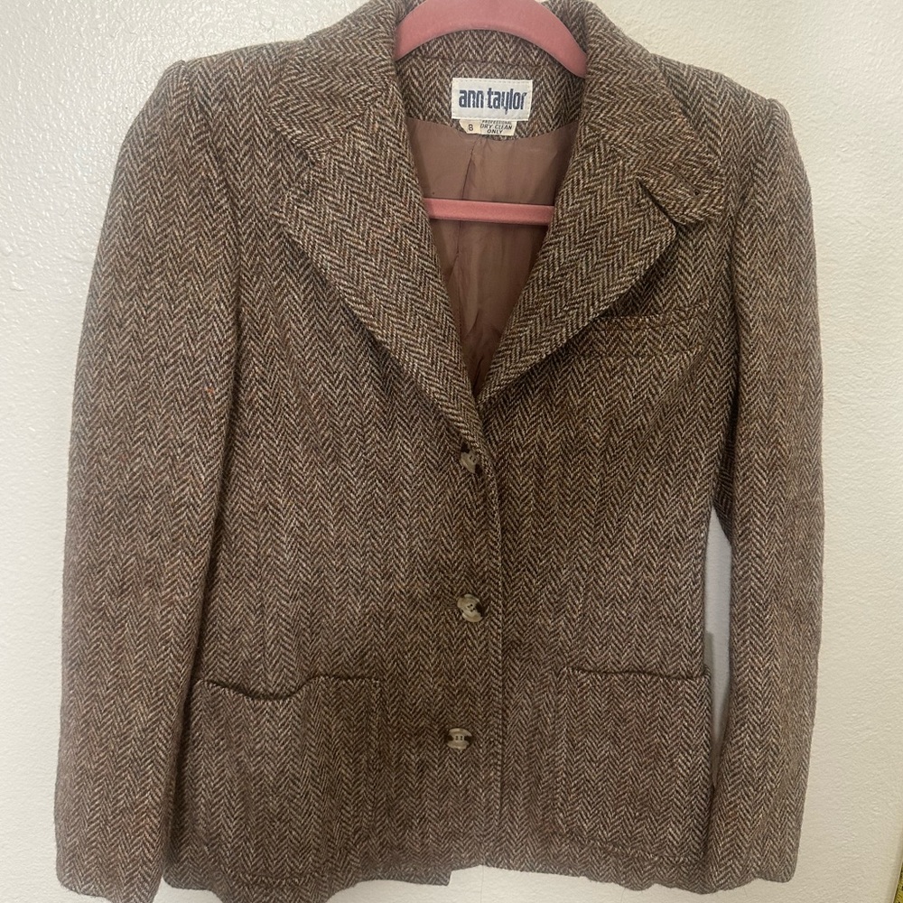 Ann Taylor brown lined blazer